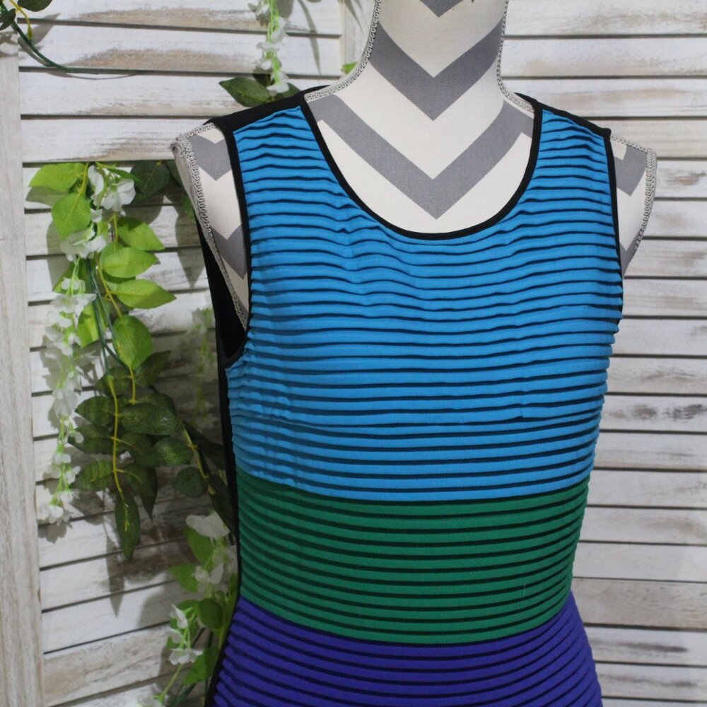 Calvin Klein Color Block Sheath Dress (519) - Picture 4 of 16